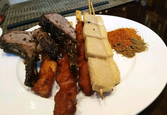 火焰山 涮锅 烤肉一体式自助餐厅(柳巷贵都店)