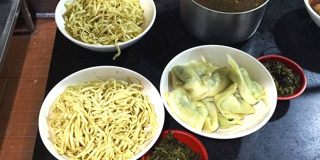 绿杨馄饨临顿路店