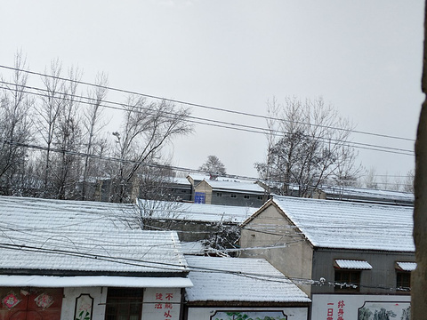 喜盈门购物广场(宁陵县)旅游景点图片