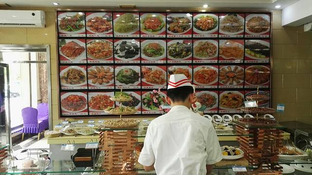 泊阳美食城(五一小区店)