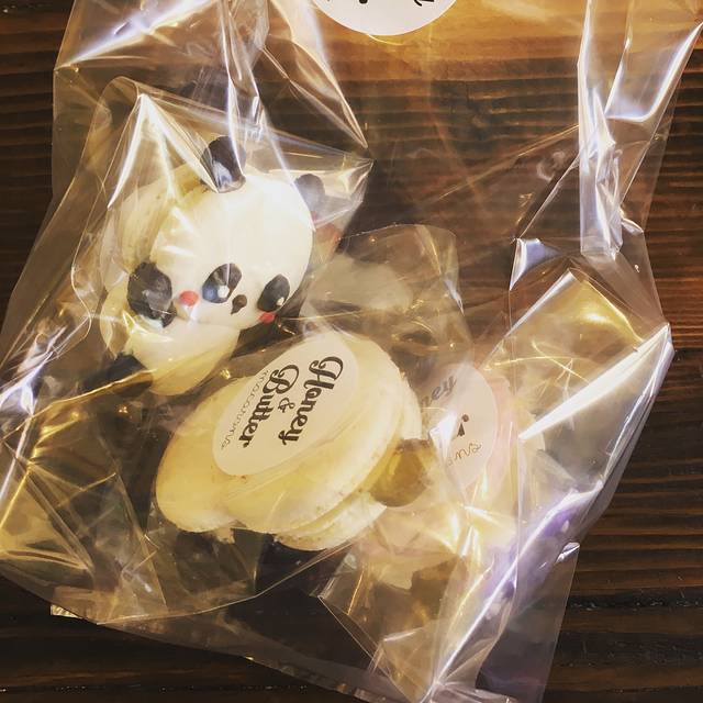 Honey & Butter Macarons