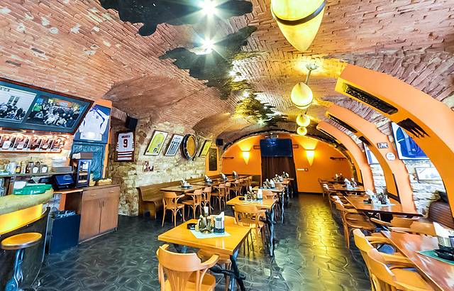 Restaurant Bredovsky Dvur