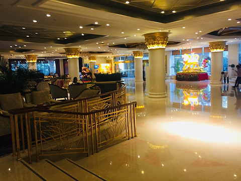 南京明发珍珠泉大酒店·西餐厅的图片
