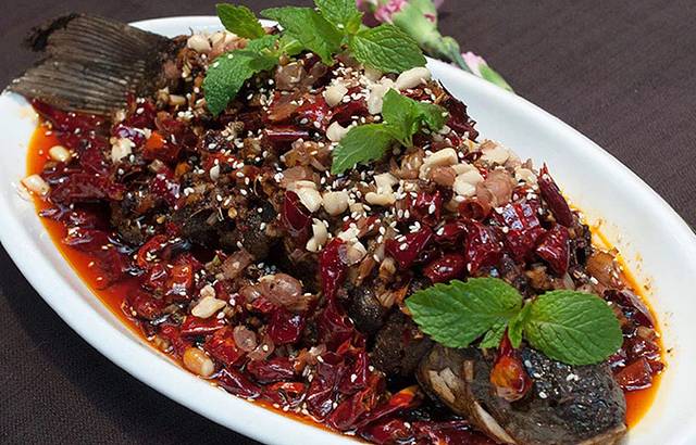 朵颐菜园·特色云南菜