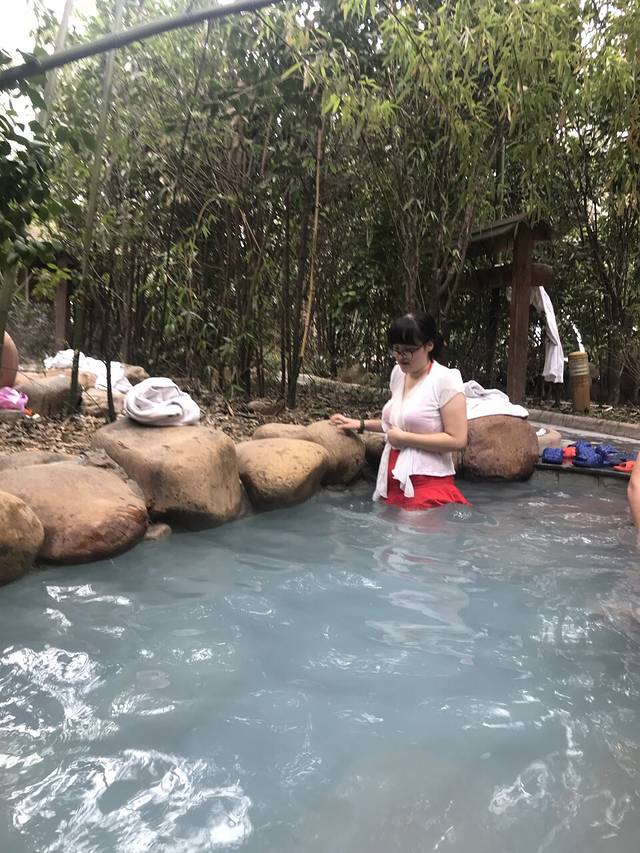 南京得山水情酒店温泉