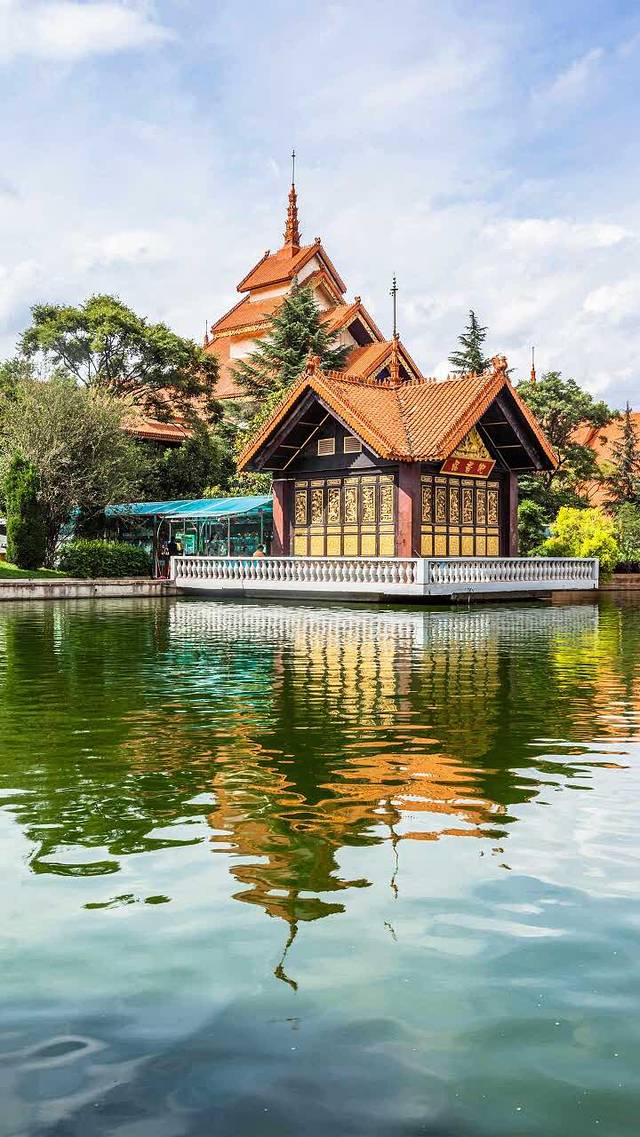 德克士(中山路勒泰店)