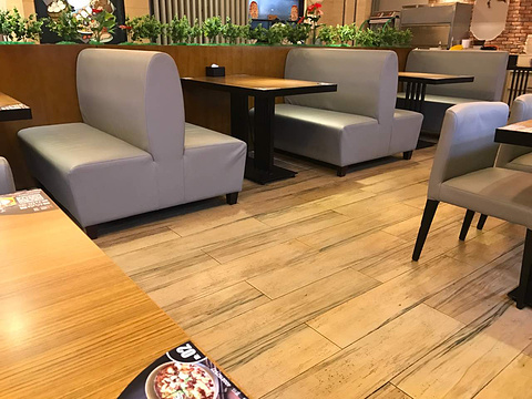 U鼎冒菜(总部基地汉威店)