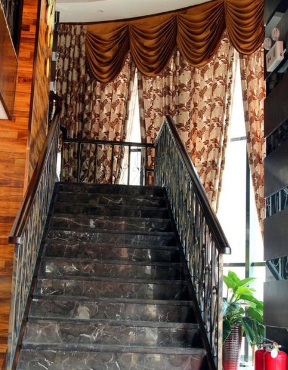 两岸咖啡西餐厅(森林半岛店)