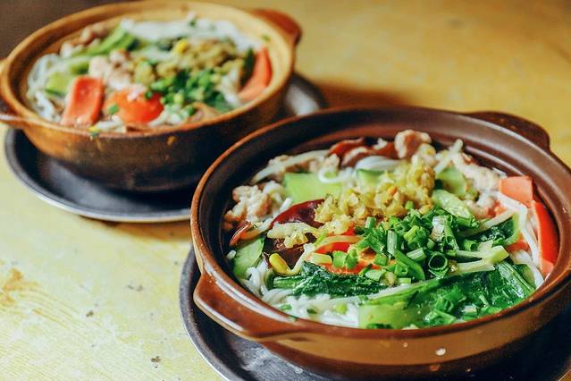 望江楼砂锅米线