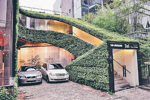 Anne Demeulemester Shop