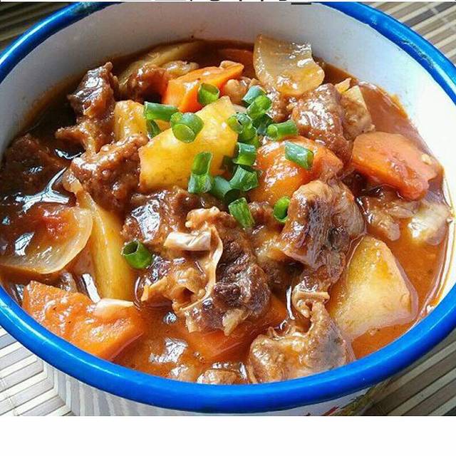 镜泊湖酒家(长征街店)