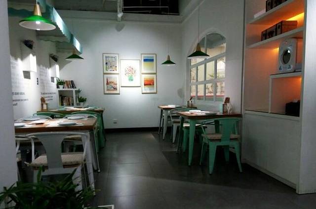 小雅木姜子烤鸡·贵阳菜(亨特国际店)