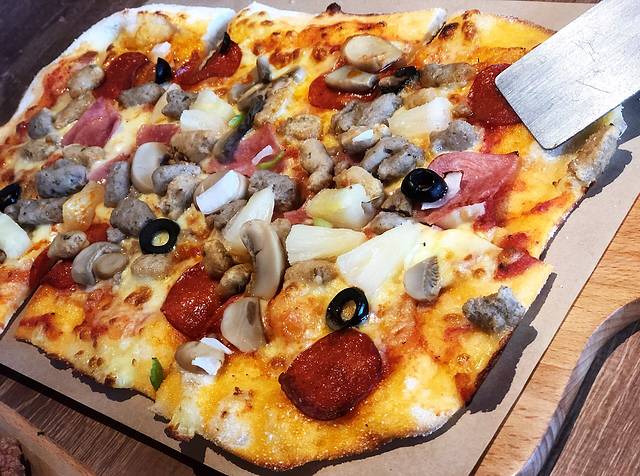 必胜客(中央大道店)