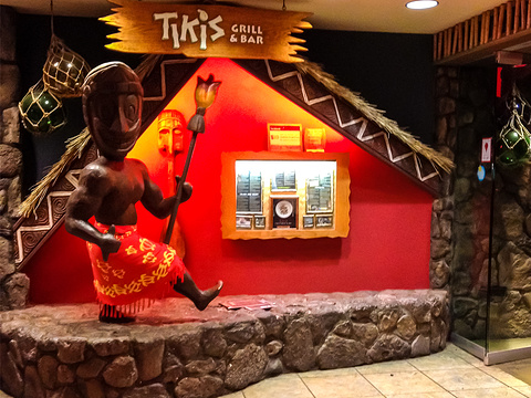 Tiki's Grill & Bar旅游景点图片