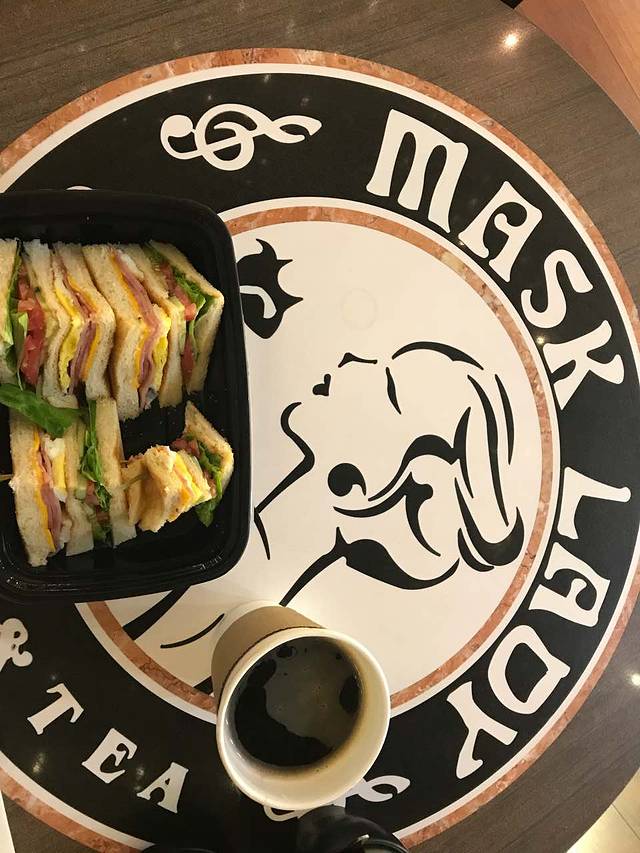 Mask lady(陆家嘴店)