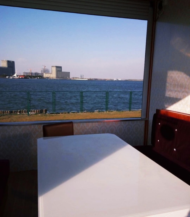 南汇新城城市公园滴水湖二号营地