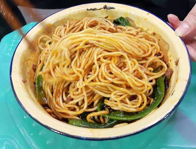 板凳面庄(松石支路店)