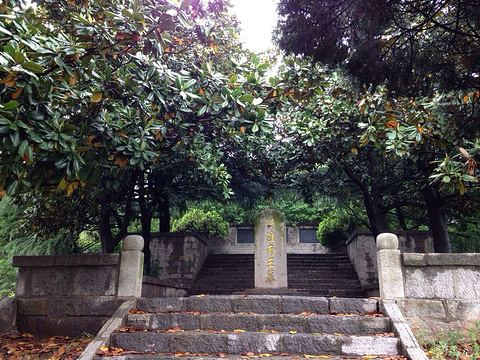 汉淮南王墓旅游景点图片