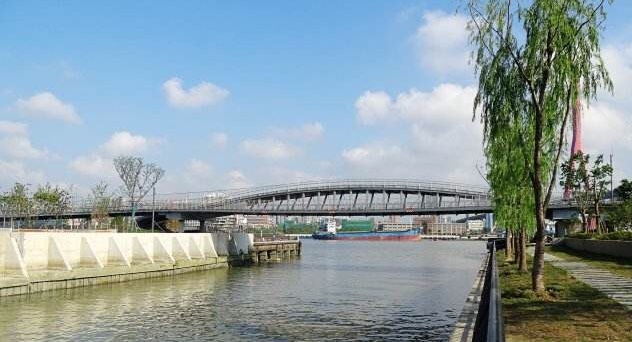 洋泾港休闲广场