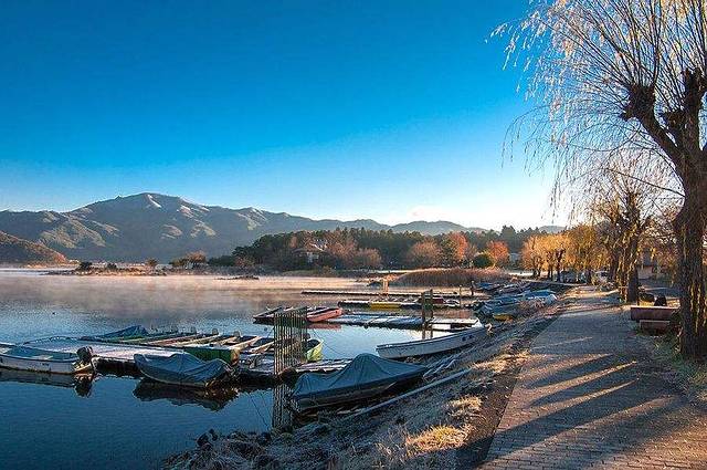 忍野八海特产街