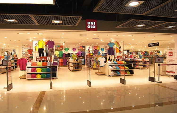 优衣库(深圳华强北茂业百货店)