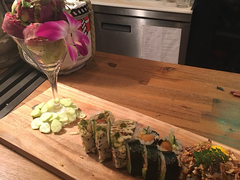 Sushi Momo Vegetalien旅游景点图片