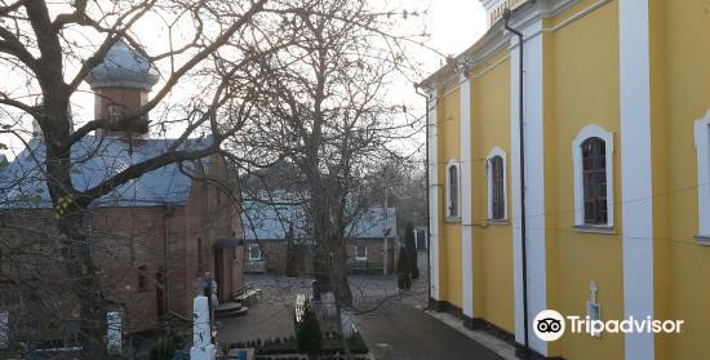 Pokrovska Church旅游景点图片