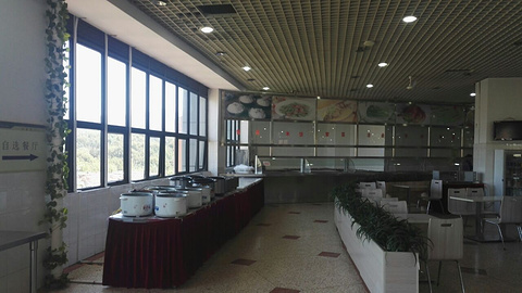 云南大学-第1食堂的图片
