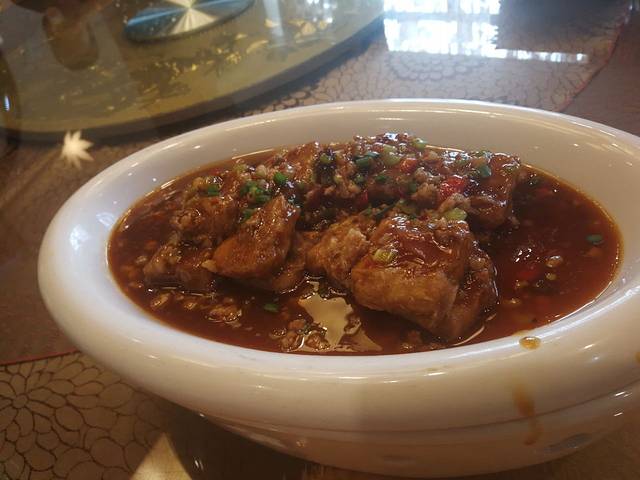 红泥美食坊(良安路店)