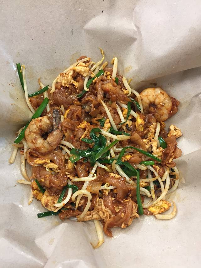 Sisters Char Koay Teow Kopitiam