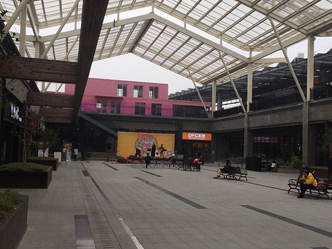 五龙商业广场旅游景点图片