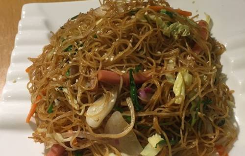 粤来记·烧味·生蚝鸡煲(打浦路店)