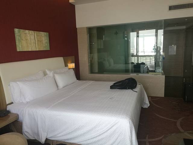 宝龙艺珺酒店宜客乐餐厅