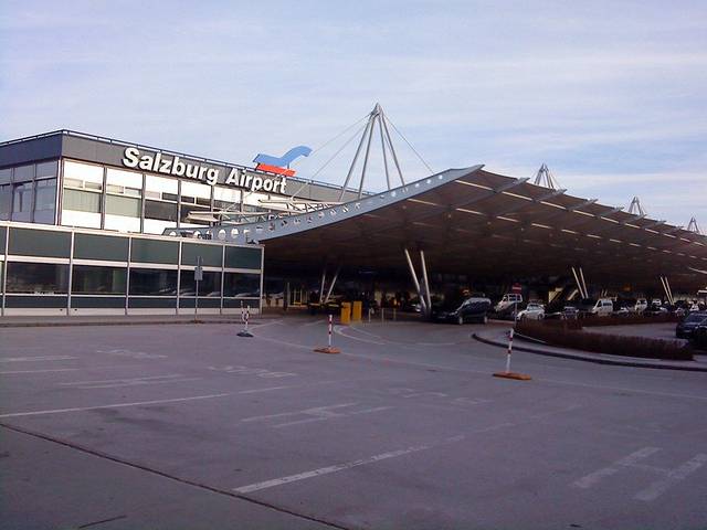 萨尔茨堡机场