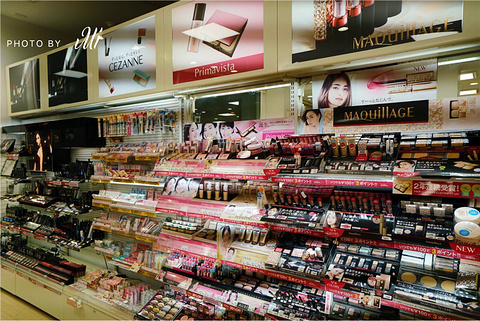 札幌药妆（旭川4条通店）的图片