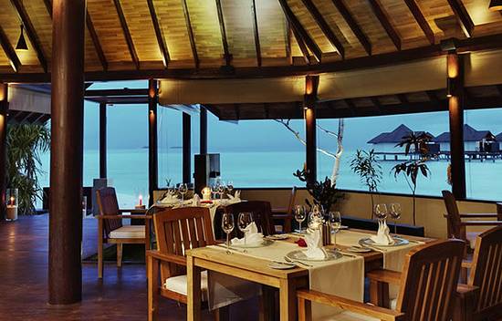 埃德尔特色餐厅