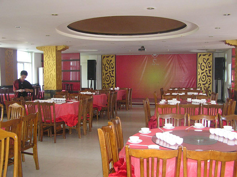 香聚阁餐厅(新一城店)旅游景点图片