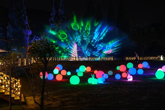 蔓塘里大地之光景区