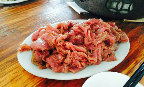 第一家韩式牛肉饭店