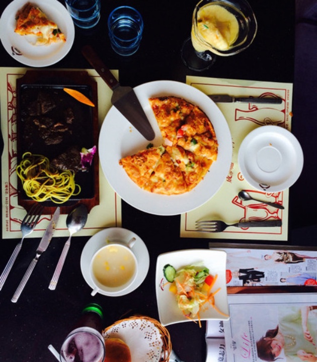 两岸咖啡(玫瑰广场店)