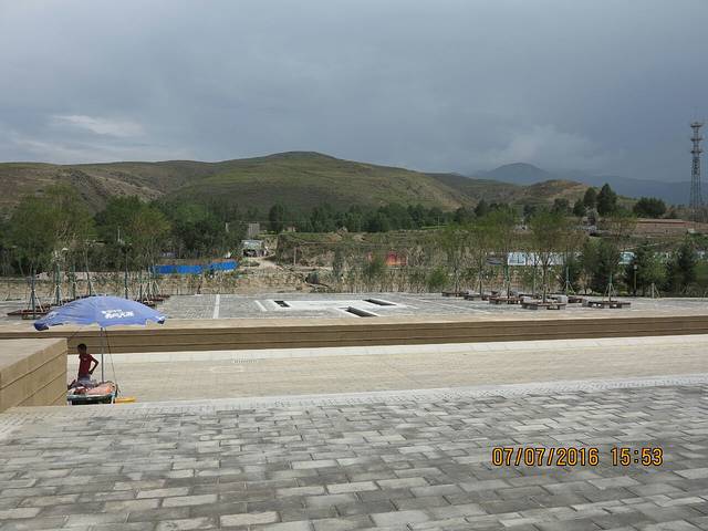 瞿昙国际滑雪场