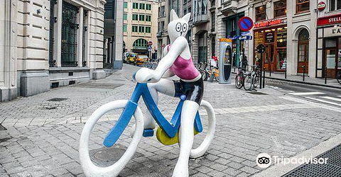 Statue La Chatte à Bicyclette的图片
