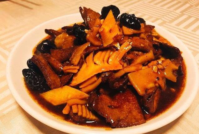 泉城老董家菜馆(泺文东街店)