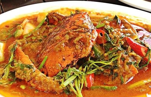 Khin Lom Chom Sa Phan