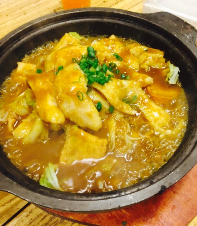 东巴婆婆云南鱼豆花火锅(大东门店)