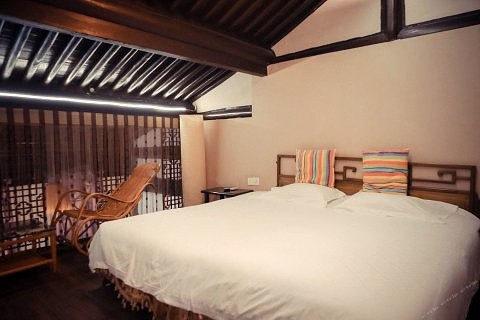 绍兴老台门鲁迅故里青年旅舍(鲁迅故里地铁站店)