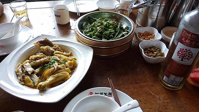 湘阁里辣(长安乌沙店)