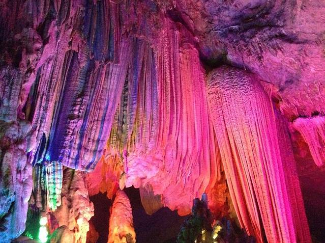 鹿峰山风景区-龙泉岩