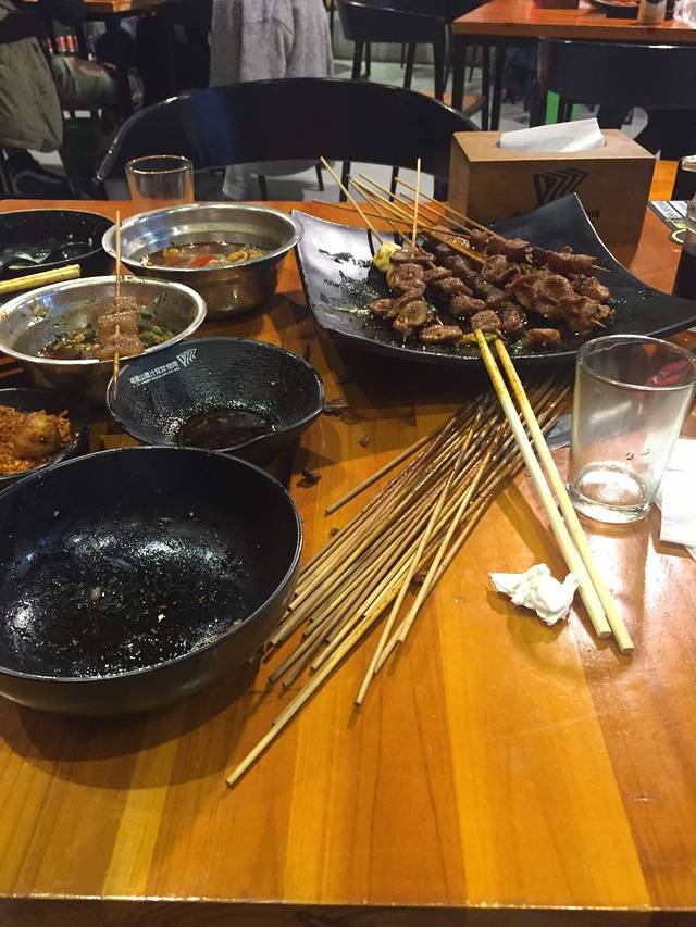 峨眉山原汁双双烧烤(净居寺店)