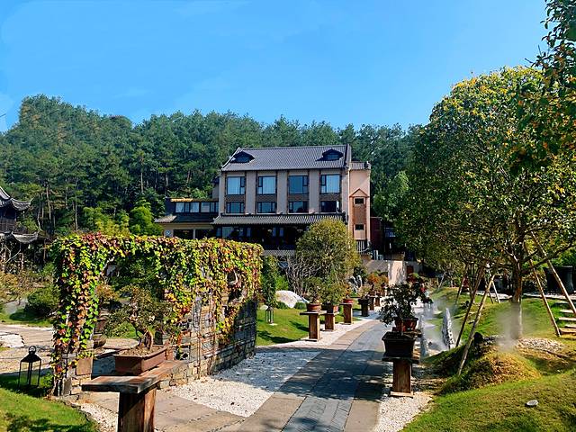 钱王家宴.映越山水